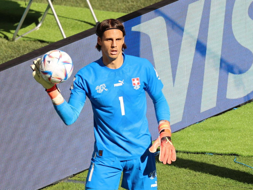 国米门将引援动态：索默离队成定局，维卡里奥引多队竞争